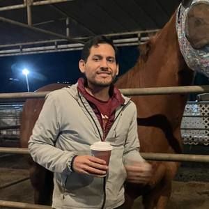 Meet your Posher, Cristian